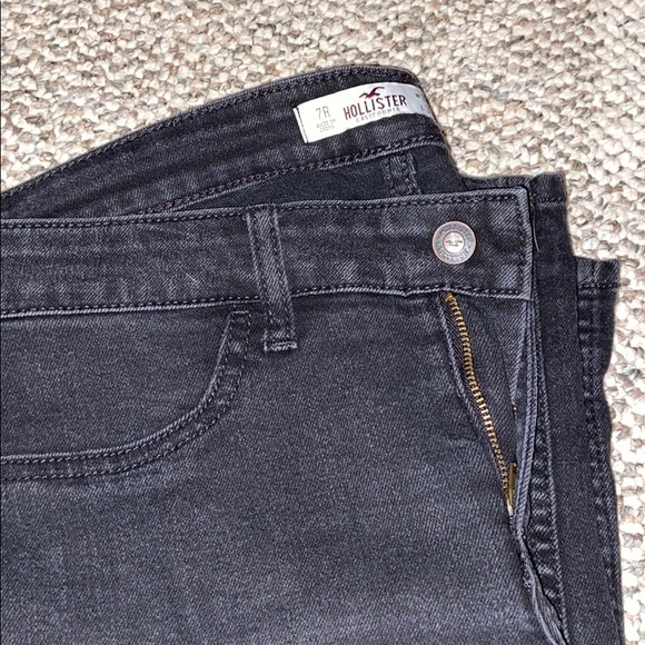 Black Hollister Jeans - Picture 3 of 4